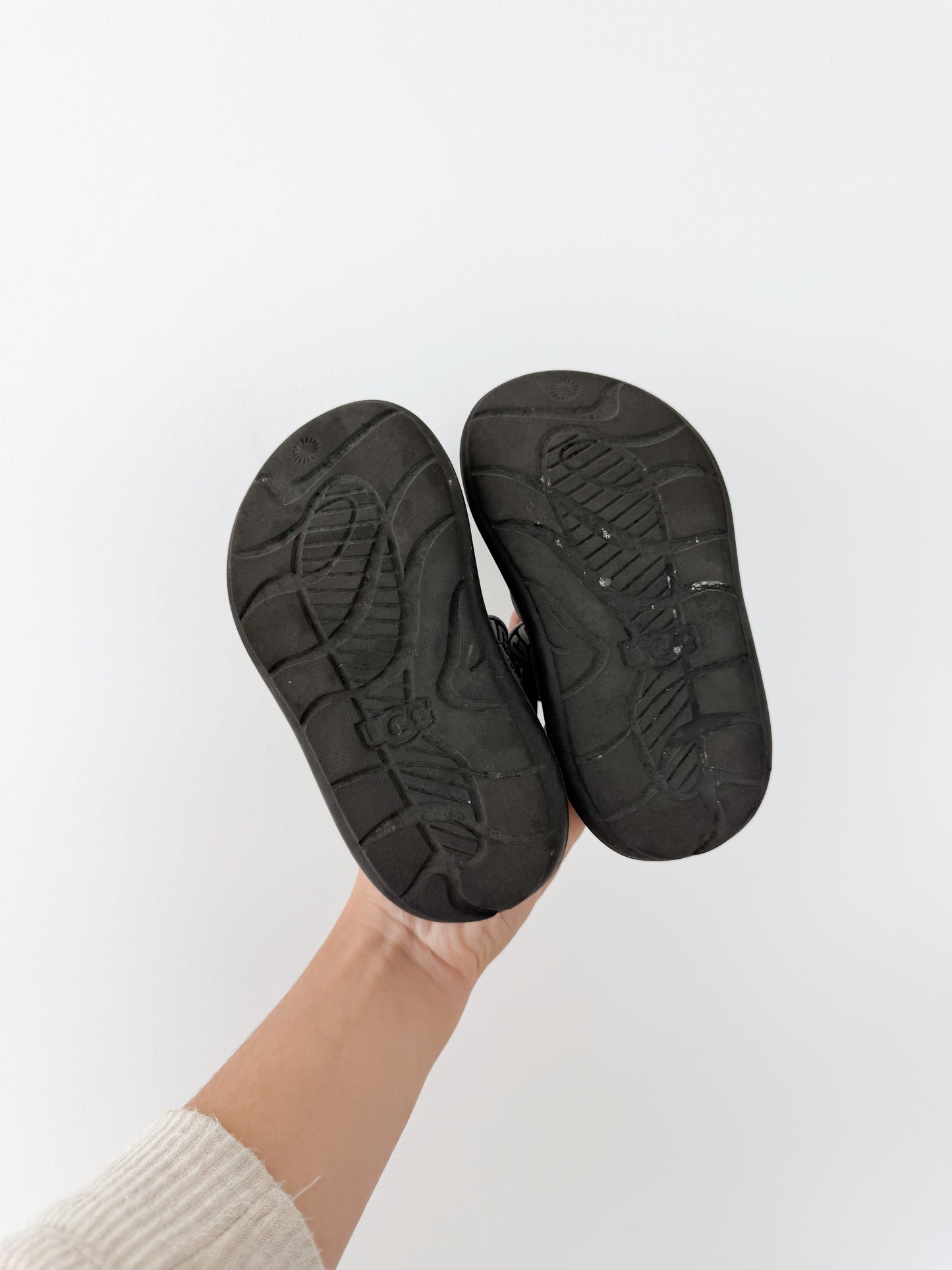 Ugg Slides Size: 9C