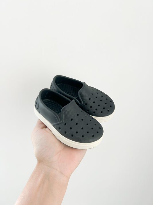 People Shoes (native dupes) Size: 4C EUC